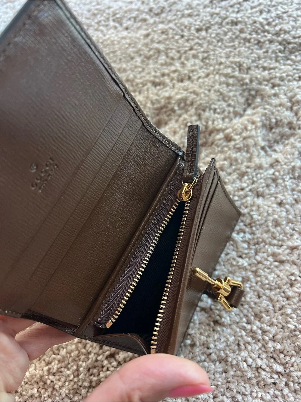 GUCCI Jackie 1961 GG Supreme Wallet - Unused/Open Box - Picture 5 of 8
